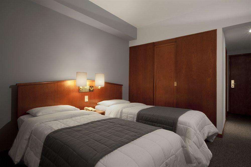 Hotel Moncloa São Paulo Kültér fotó