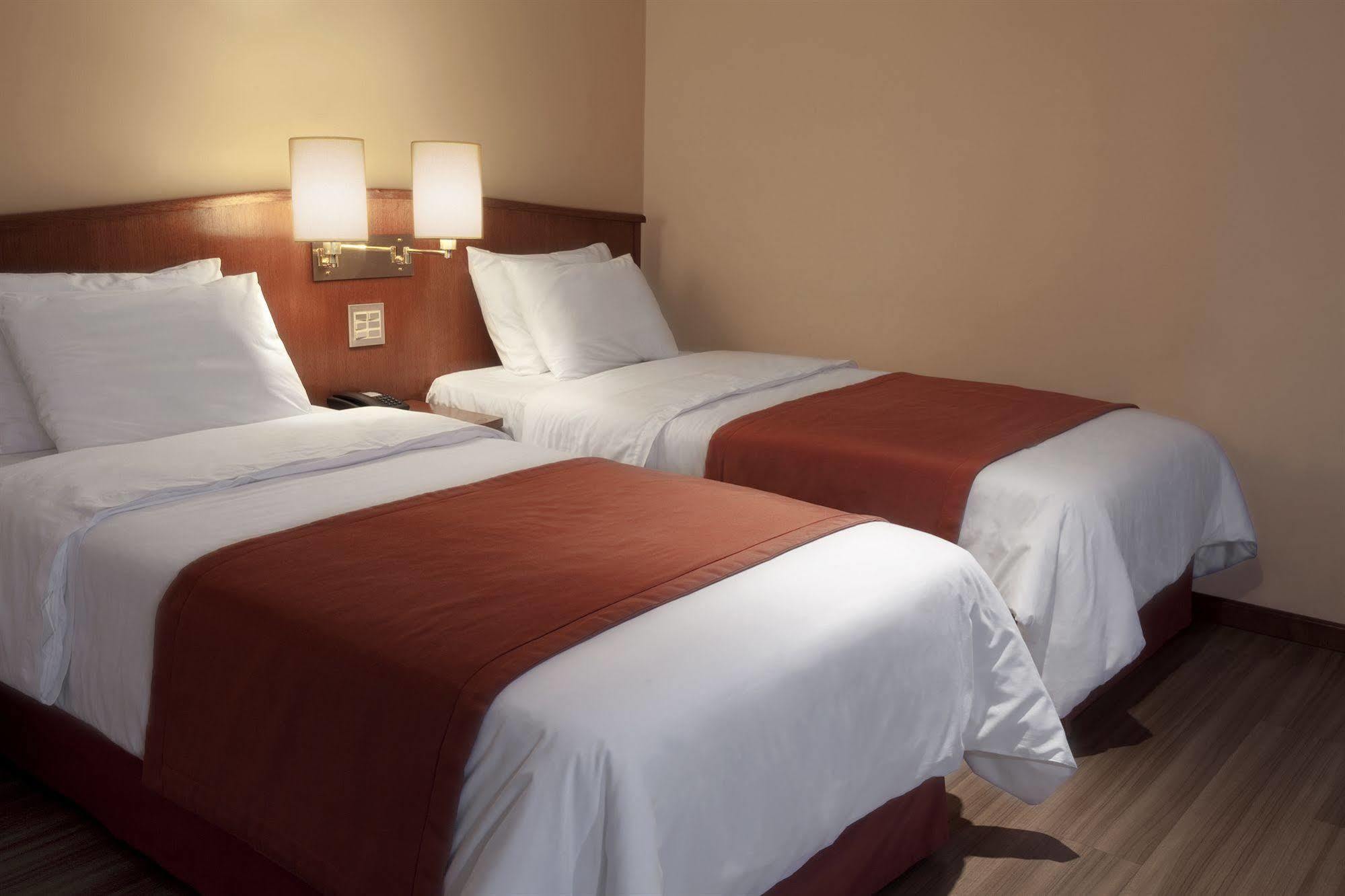 Hotel Moncloa São Paulo Kültér fotó